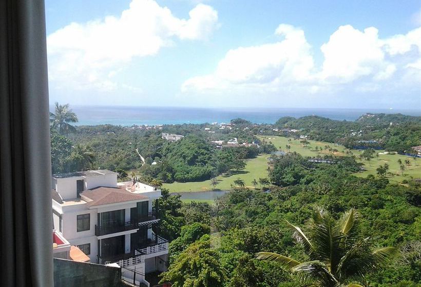 Tanawin Resort And Luxury Apartments