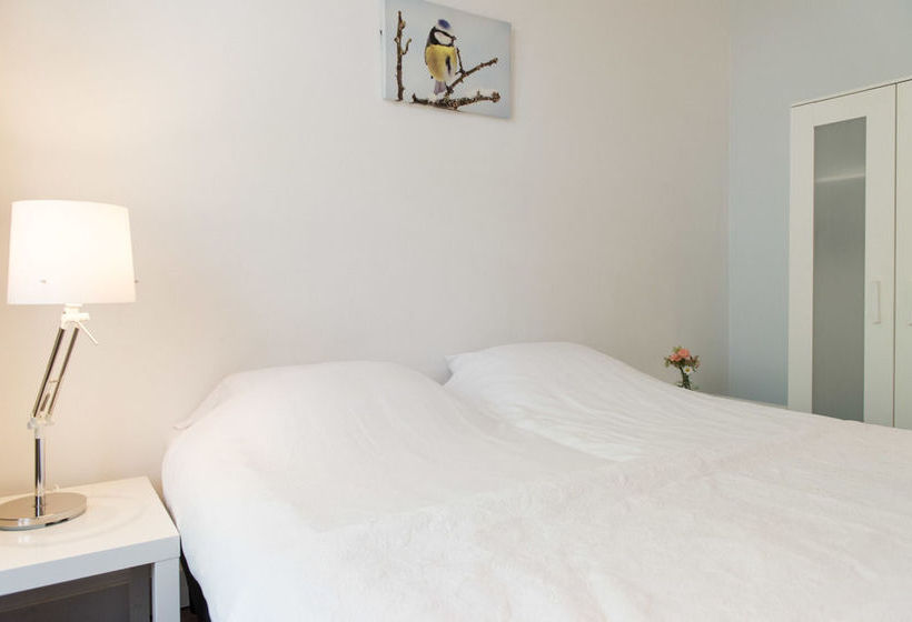 Urban Apartments Gerard Dou