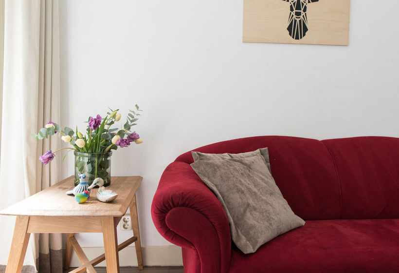 Urban Apartments Gerard Dou