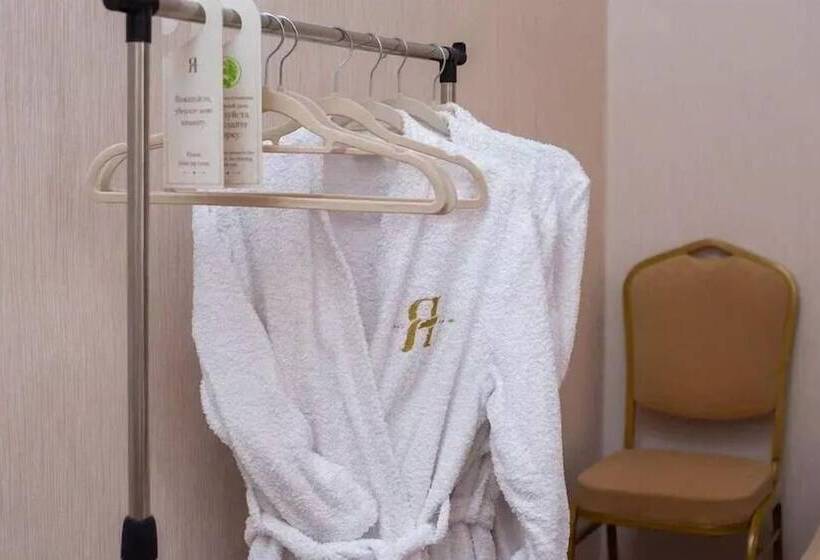 Yaroslav Hostel Veliky Novgorod