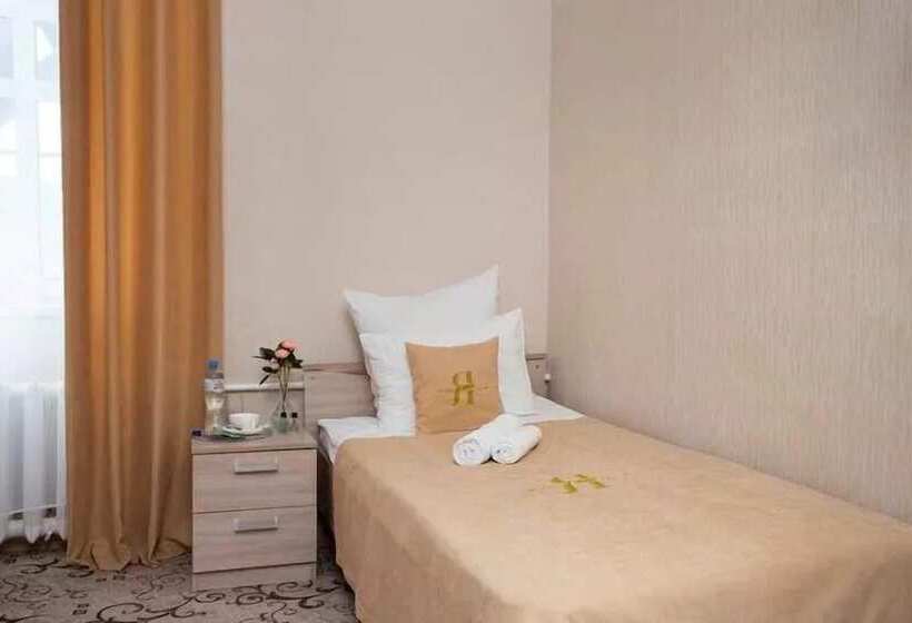 Yaroslav Hostel Veliky Novgorod