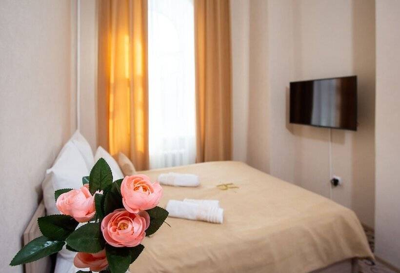 Yaroslav Hostel Veliky Novgorod