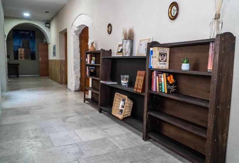 Albergue De Cuéllar