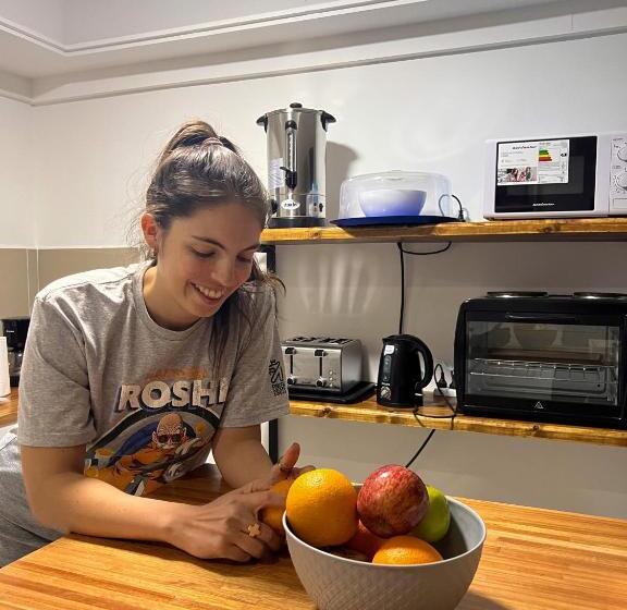 Black Star Art Hostel