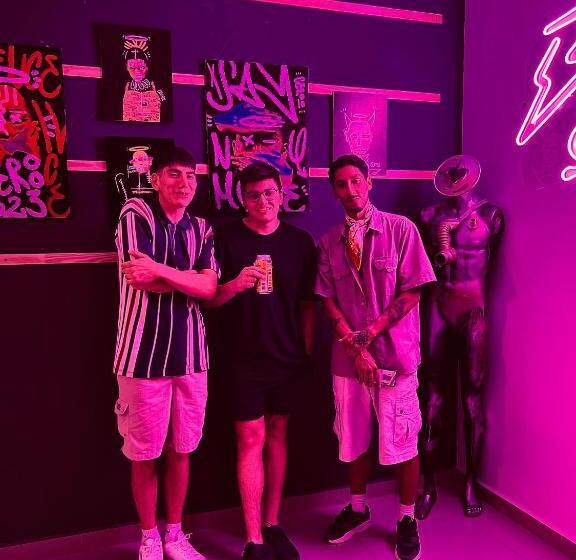 Black Star Art Hostel