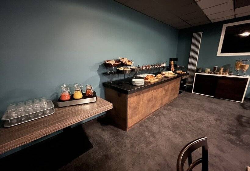 Brit Hotel Le Vesoul