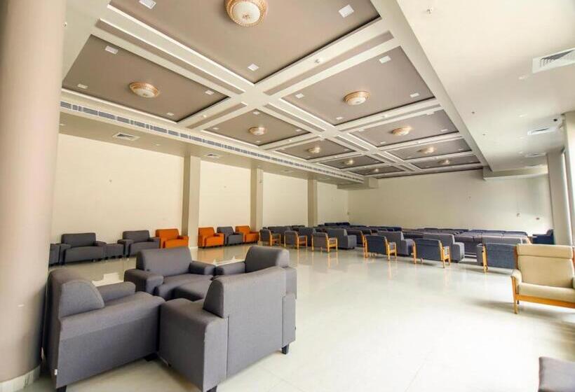 فندق Amar Vilas & Resort