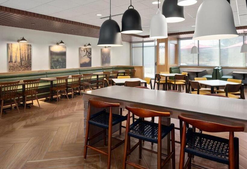 فندق Fairfield By Marriott Inn & Suites Yankton