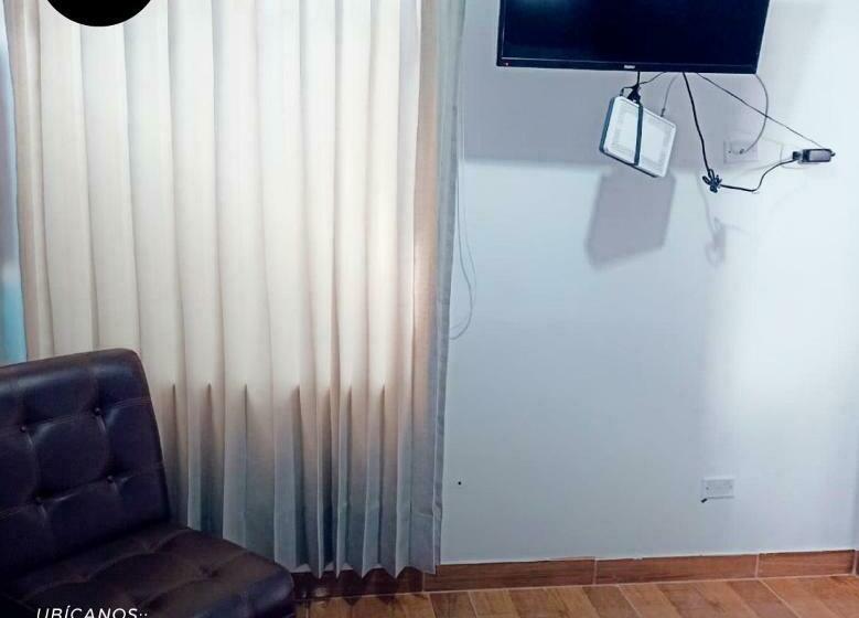 فندق Hospedaje El Sol   Huancayo