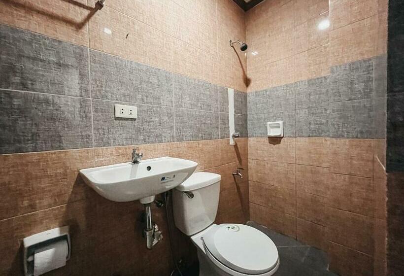 בית מלון כפרי La Choeben Suites