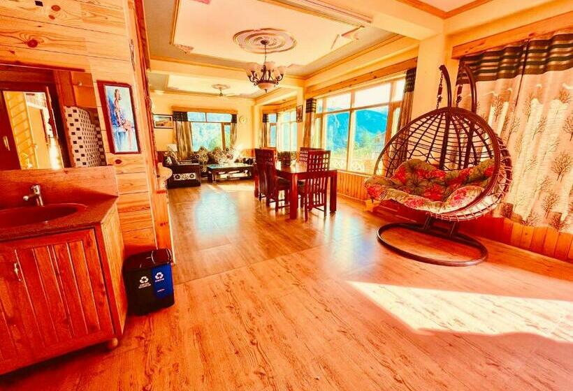 בית מלון כפרי Ram Cottage, Manali