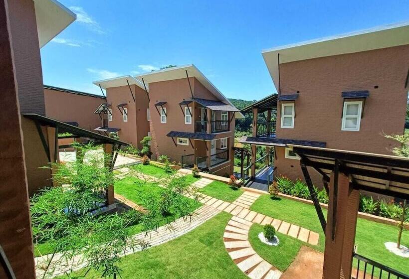 Nexstay Grand Chaliyar Resort