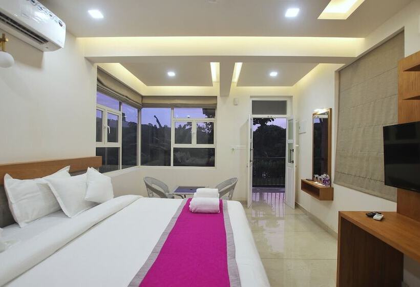 Nexstay Grand Chaliyar Resort