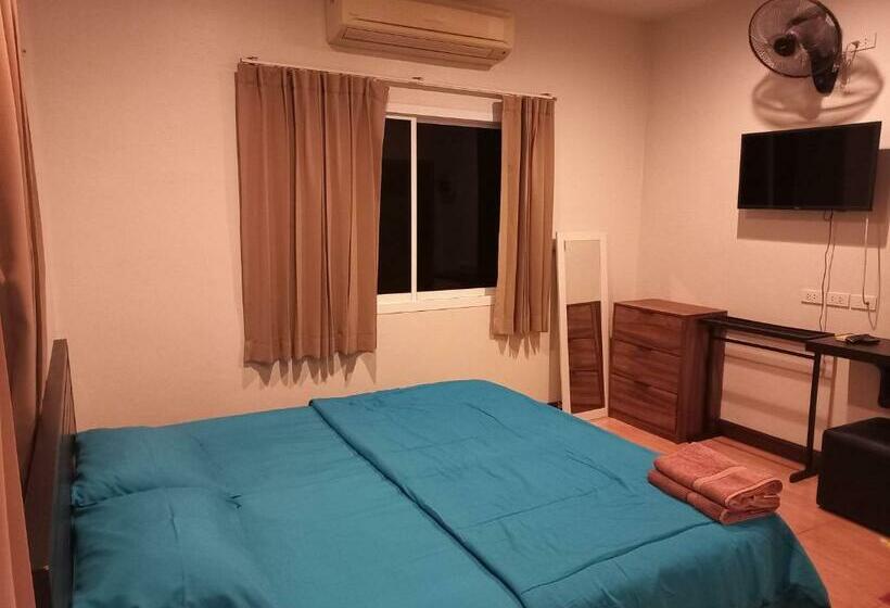 بنسيون Ananda House