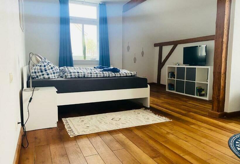 بنسيون Kapitänshaus An Der Warnow Mit Sauna