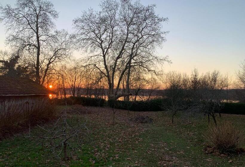 פנסיון La Métairie   Guesthouse