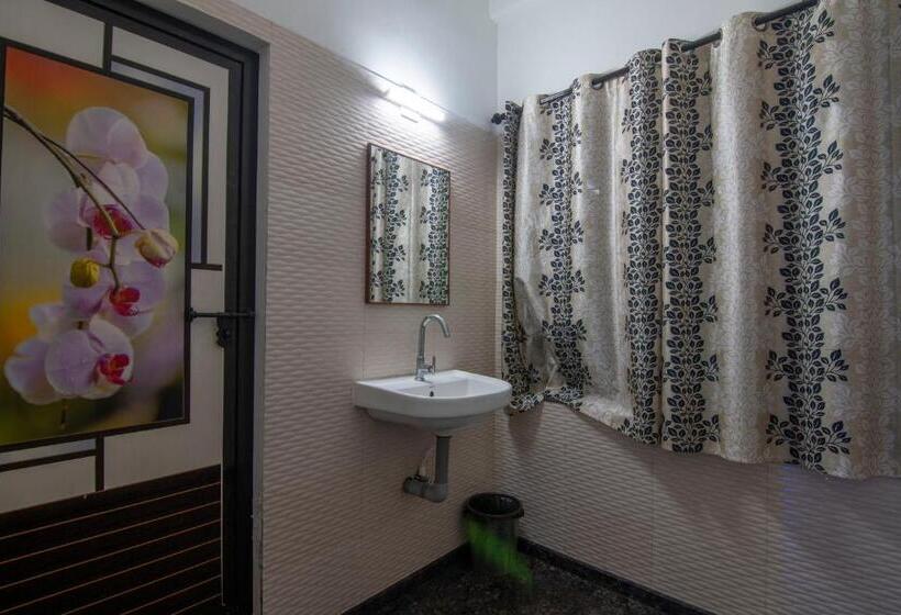 פנסיון Namasthe