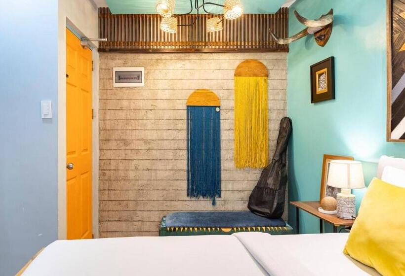 Rain Airport Bed And Breakfast