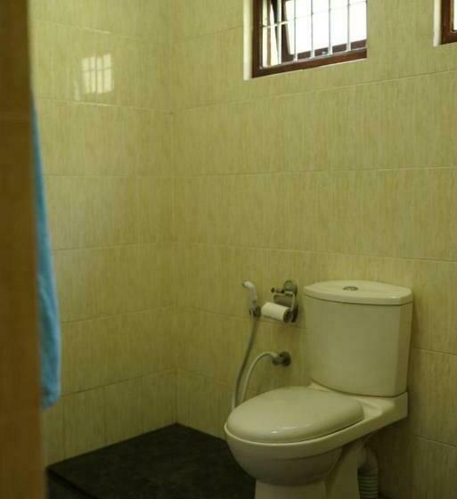 住宿加早餐  Chitru House