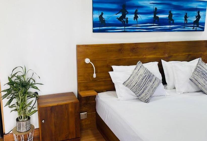 Bed and Breakfast Container Villa Collection