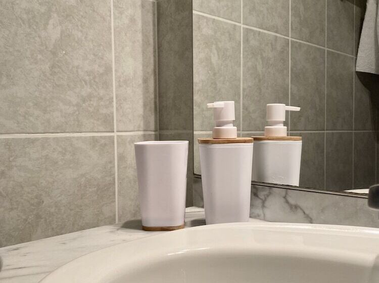 צימר Domaine Du Cellier De La Couronne