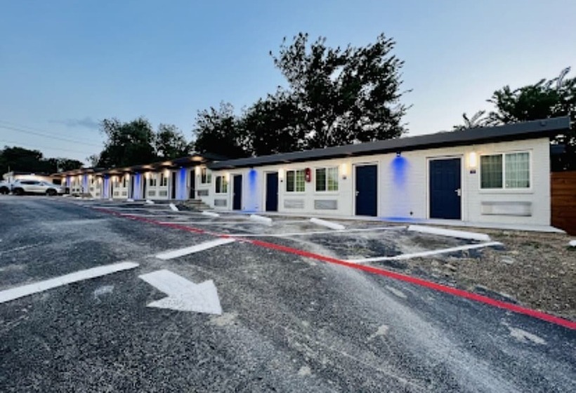 酒店 Bishop Arts Suites