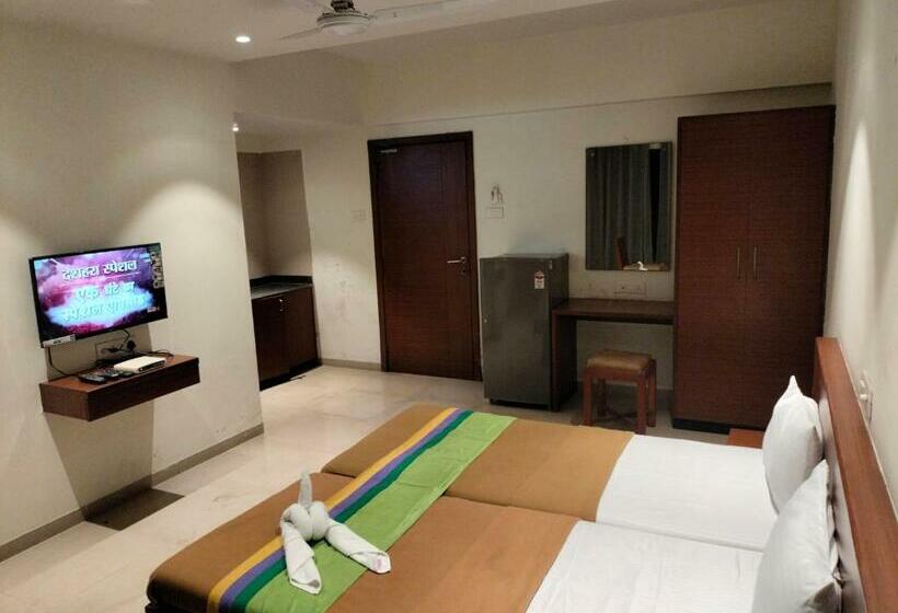 בית מלון כפרי Sumanchandra Suites