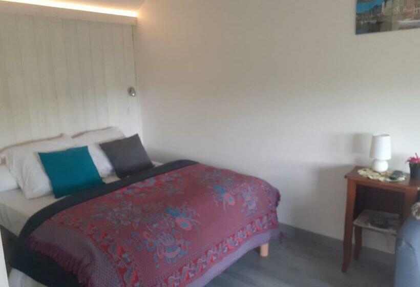 بنسيون Maison D Hôtes Indépendante à La Campagne