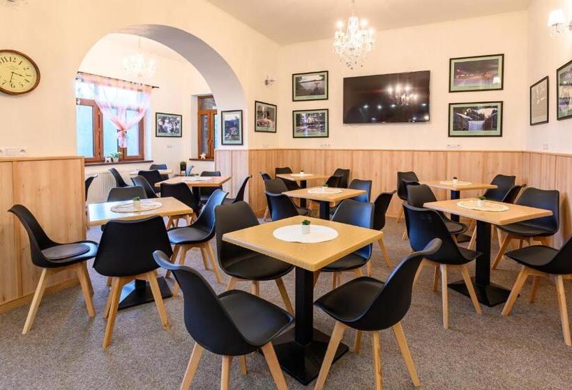 پانسیون Penzion Zámeček