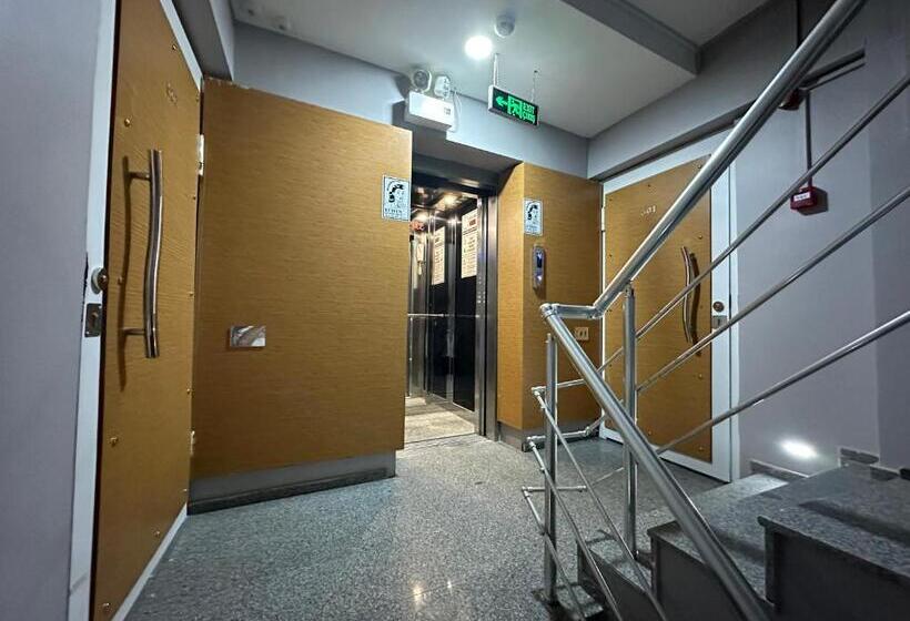 Onn Pansiyon Arka Cephe