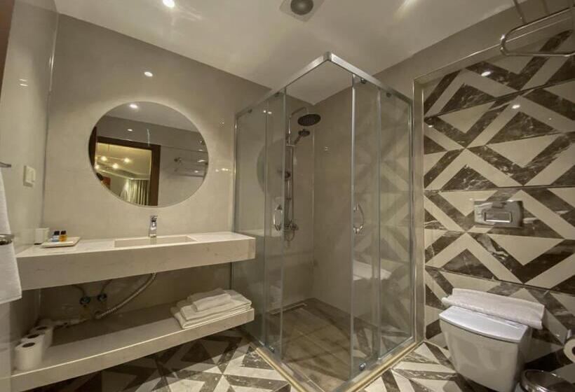 تختخواب و صبحانه Grand Luxury