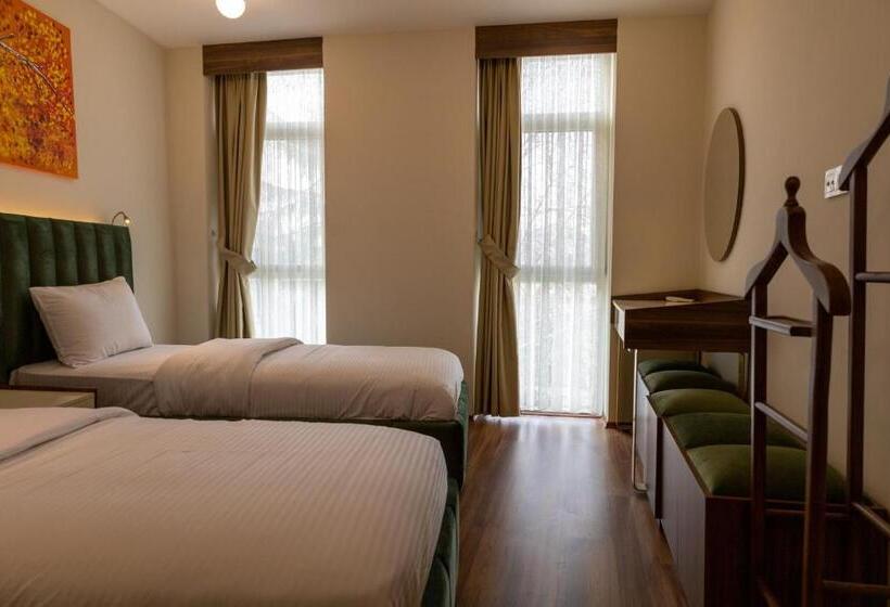 تختخواب و صبحانه Grand Luxury