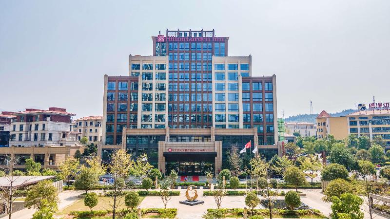 Отель Hilton Garden Inn Chenzhou Beihu