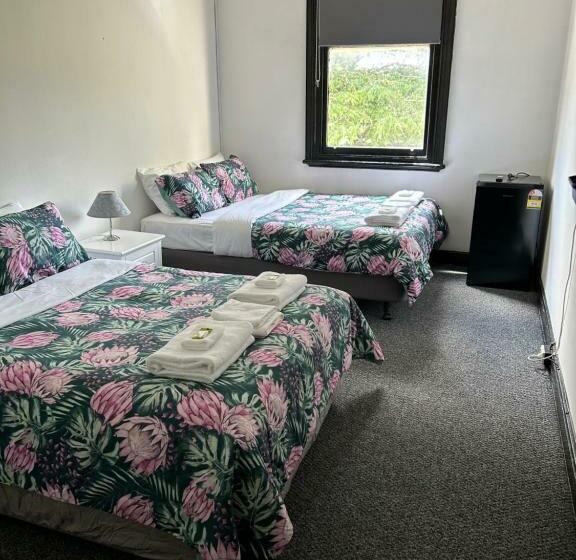 Imperial Hotel Motel Portland 2847