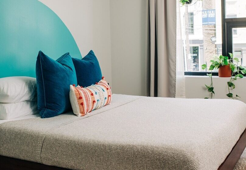 בית מלון כפרי Stellar Suites