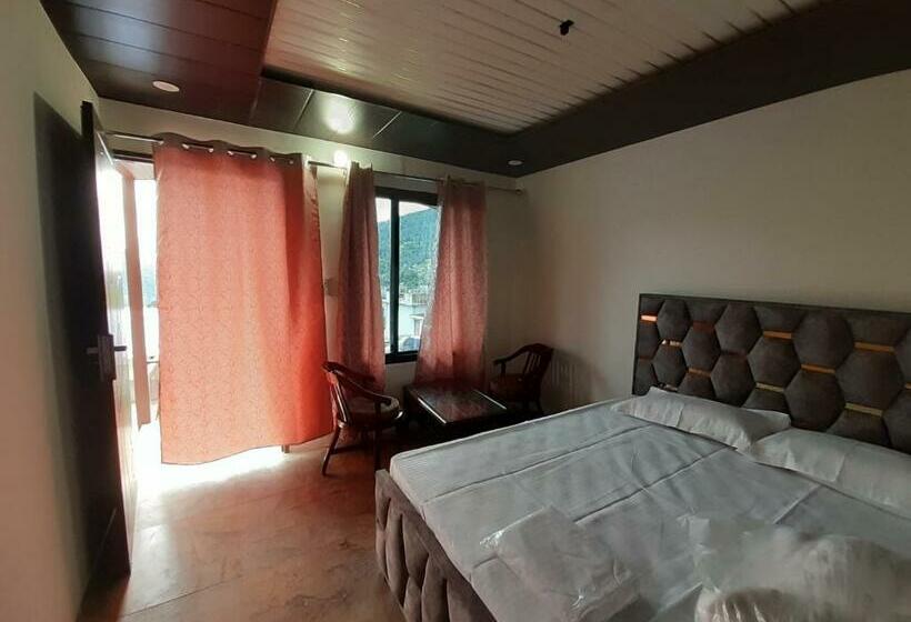 Lake Haven Resort, Sari, Chopta