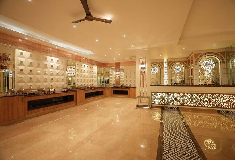 Lime Tree Hotel And Banquet Greater Noida