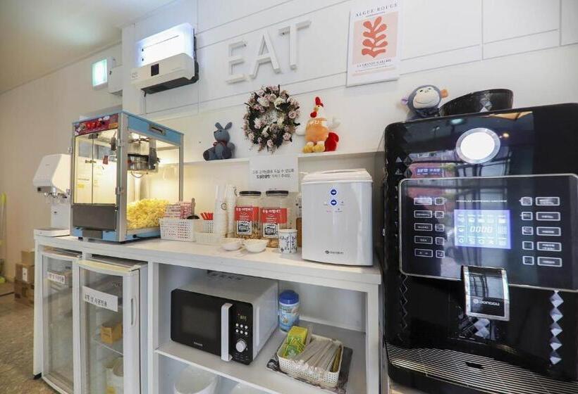 Мотель Yeosu Yam Hakdong