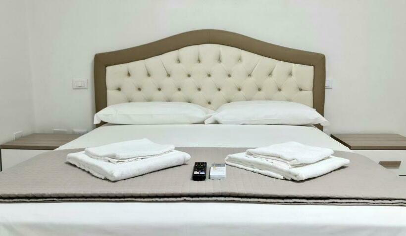 פנסיון Farah’s House