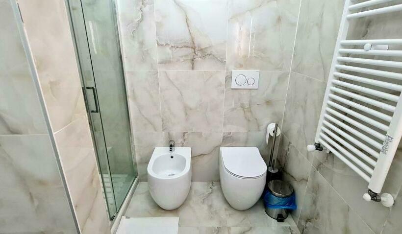 פנסיון Farah’s House