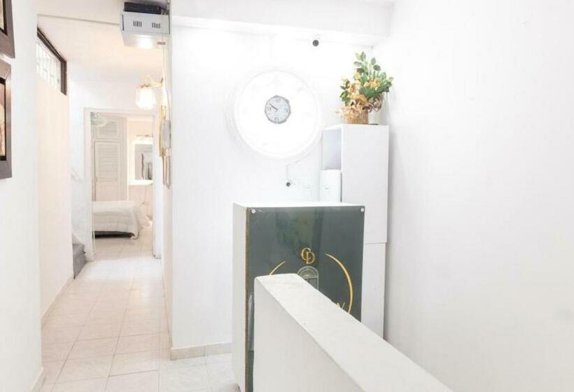 פנסיון Hostal Casa Dandy