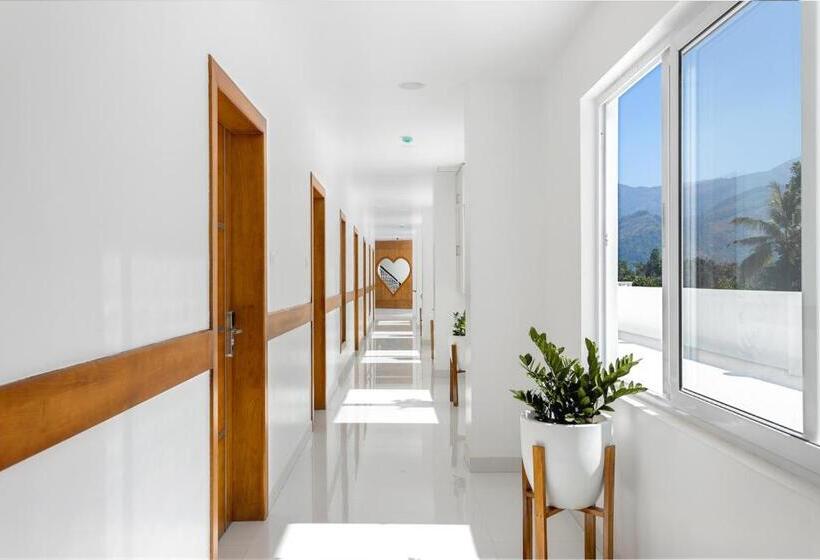 منتجع White House, Munnar