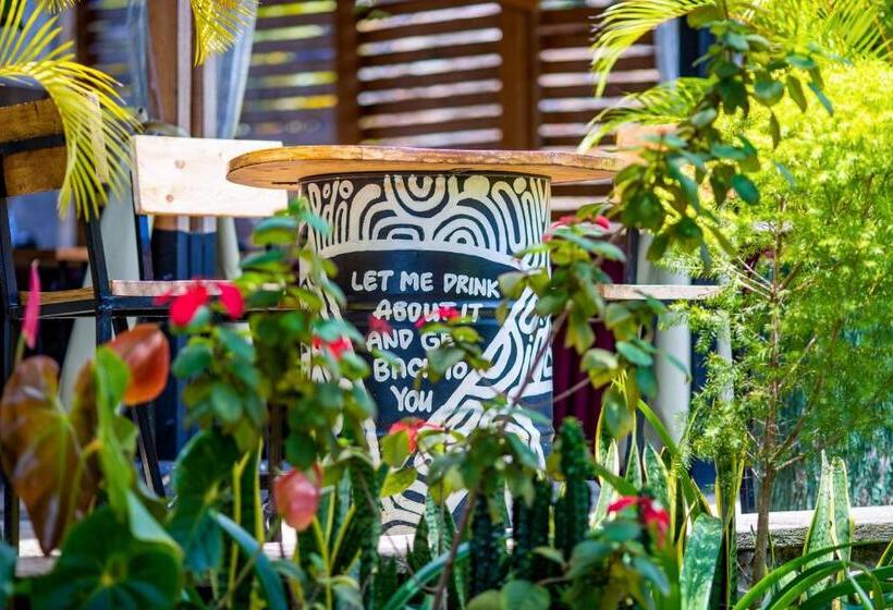 Acacia Hotel Mbarara