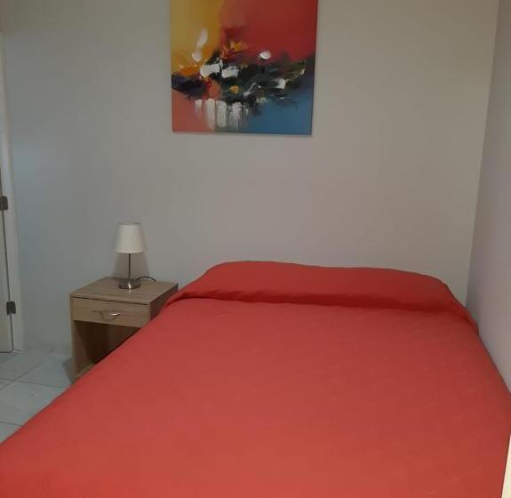 צימר Hostal D  Silvia