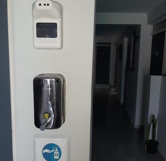 צימר Hostal D  Silvia