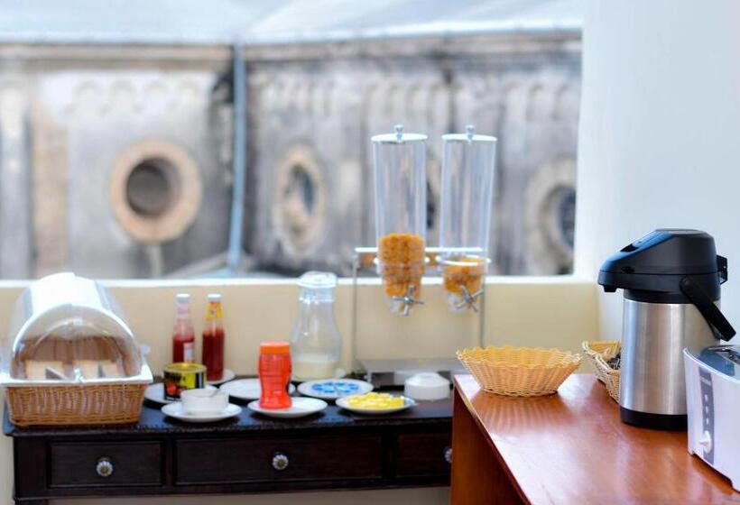 住宿加早餐  Minara Miwili   Forodhani Park