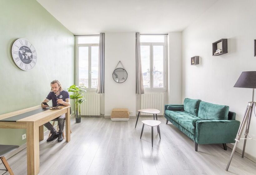 Hostel Ambassade Bretonne Vieux Port