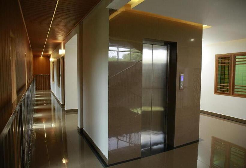 هتل Ags Residency