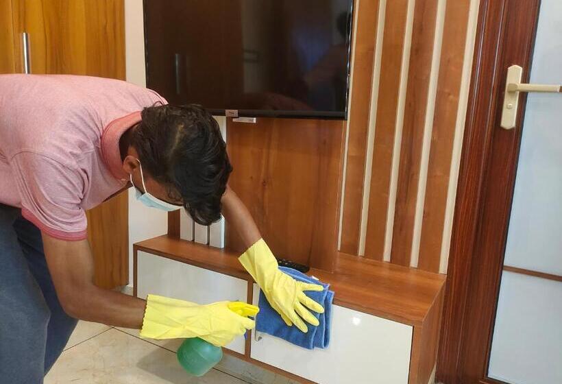 هتل Ags Residency