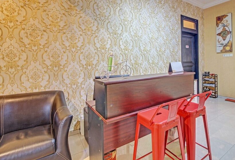 هتل Collection O 91666 Meyli Guesthouse